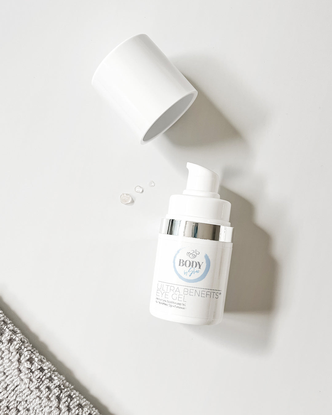 Ultra Benefits Eye Gel